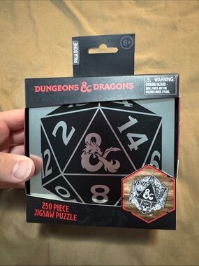 Dungeons & Dragons Black D20 250-Piece Jigsaw Puzzle